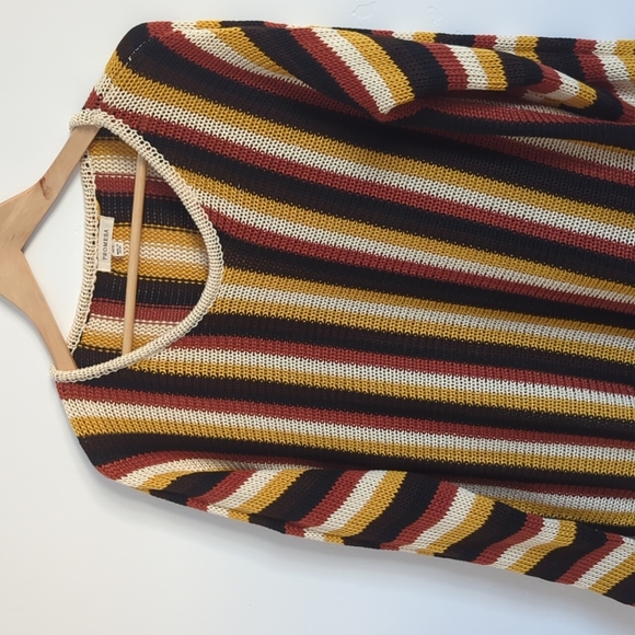 🆕🌿RETRO KNIT SWEATER🌿 - Picture 11 of 11